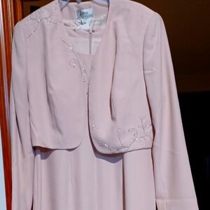 Ashlee' Lauren Mother of the Bride Dress. Blush Pink, 20" pit to pit, 60" long